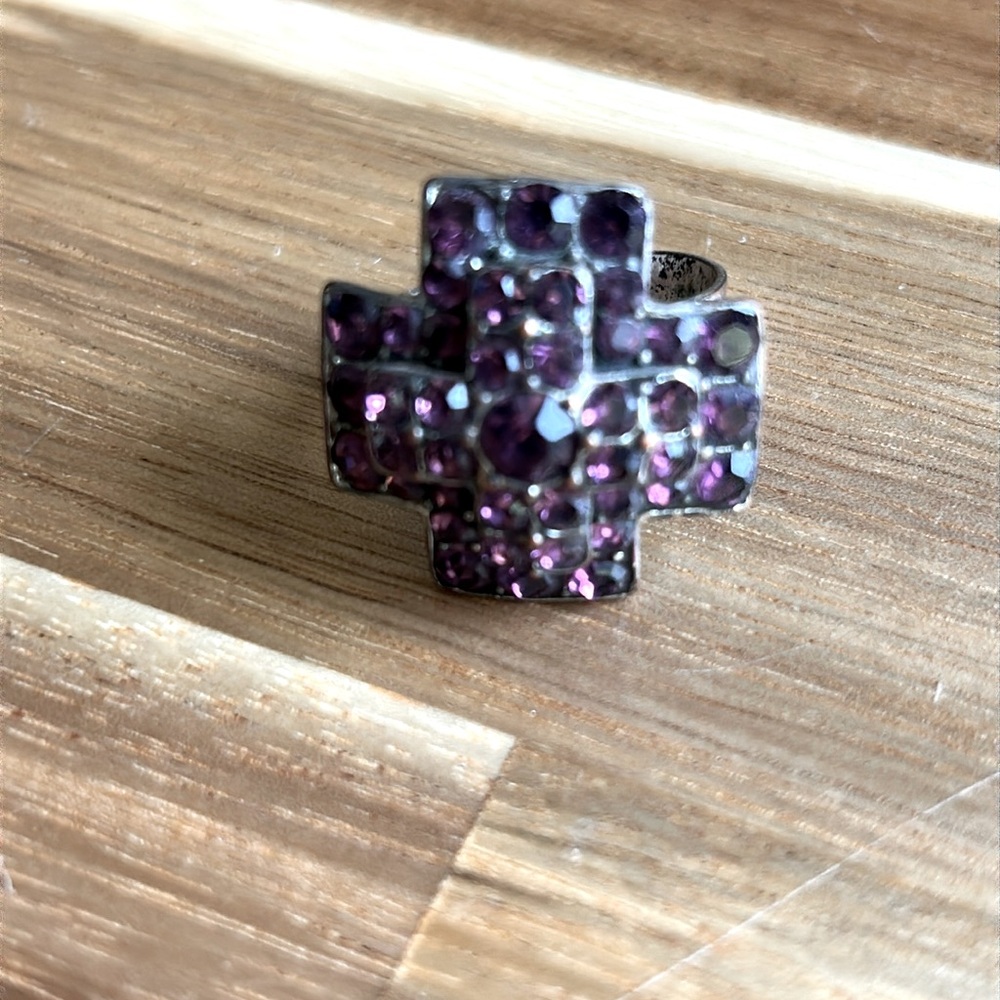 Purple stone ring